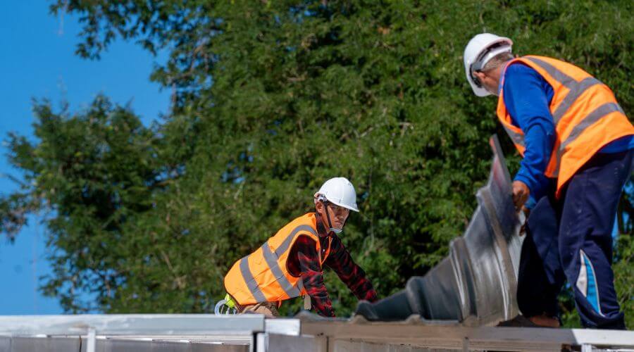 Expert flood damage restoration services in Cecil, WI